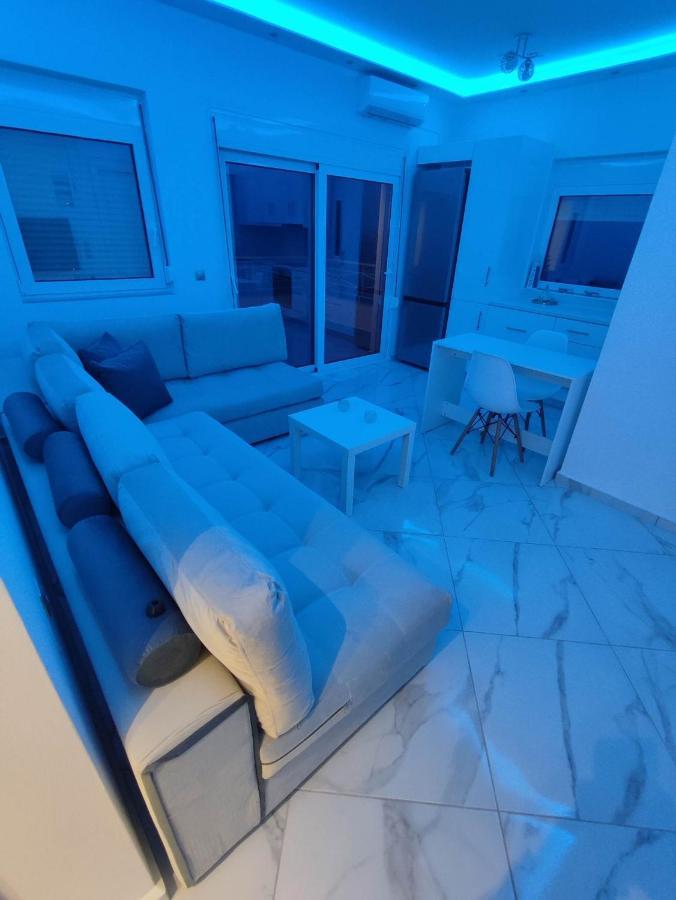Infinity Blue Suite Panteli Eksteriør bilde
